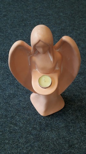 Engel aus terrakotta für ein - terrakotta,