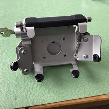 Touratech Motorradhalterung für Garmin Zumo 660