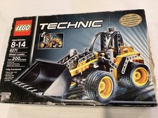 LEGO TECHNIC: Wheel Loader