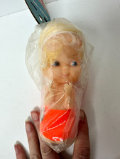 Vintage Mattel Rosebud kniende