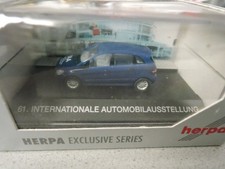 Herpa 275491 Exclusiv Mercedes B Klasse blau 61. IAA  in  OVP  (3KK)