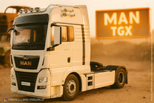 1:18 Premium ClassiXXs - MAN TGX Blau LKW Weiß - Ersatzteile - Spare Parts