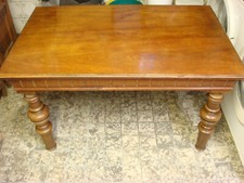 Gründerzeit / Jugendstil Tisch Couchtisch um 1900er Jahre Nussbaum