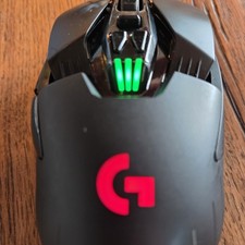 Logitech G900 Chaos Spectrum Professional Grade Wireless Gaming Mouse "Defekt"