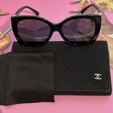 CHANEL Damen QUADRATISCHE