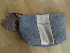 Lufthansa Business Class Amenity Kit / Kulturtasche Filz Wintermotiv Weihnachten