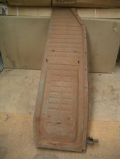 Bodenhälfte Bodenplatte