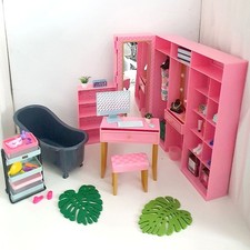 ++ Barbie Mini Brands