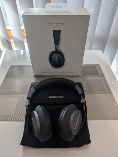 Bowers wilkins px - &,