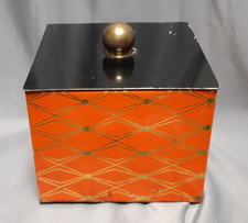 schöne alte Deckeldose mit