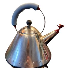 Alessi 9093 Wasserkocher 2 Liter Flötenkessel Edelstahl Design Michael Graves