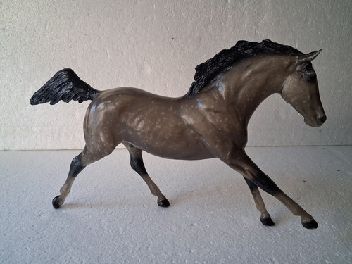 Breyer modellpferd traditional - breyer,