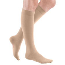 mediven comfort CCL2 AD Kompressionsstrümpfe normal (39-44 cm) Softspitze u.