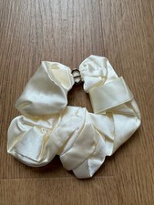 Dior Scrunchies Haargummi