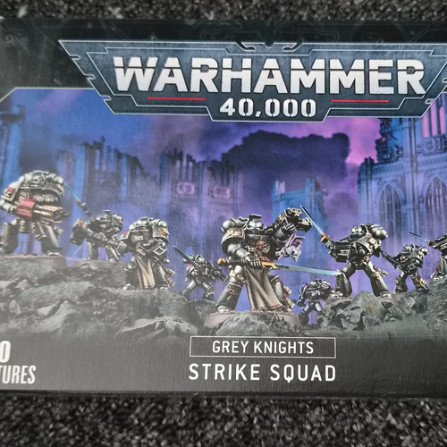 Warhammer 000 grey knights - grey,