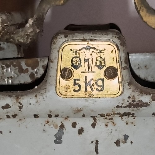 Antike kaufmannswaage mit kg - kaufmannswaage,