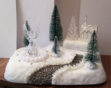 ein liebevoll gestaltetes PODEST mit DREHBÜHNE und TIMER +  WEIHNACHTEN + Unikat