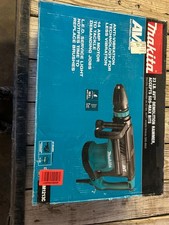 Makita HM1213C AVT DEMOLITION