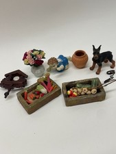 Puppenstubenminiaturen im