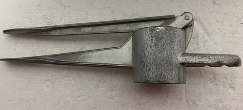ältere spätzlepresse - ältere,