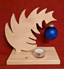 Weihnachtsbaum im Wind