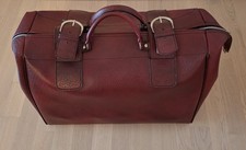 Reisetasche Kunstleder rot