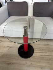 Runder Glastisch 60cm – modern mit Marmorfuß & rotem Leder