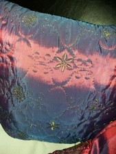 Dekokissen Zierkissen Sofa Hülle Innenkissen edel glänzend lila aubergine gold