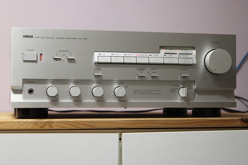 Yamaha 700 stereo - ,