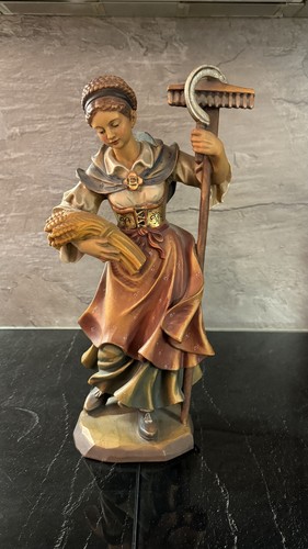Geschnitzte heiligenfigur - geschnitzte,
