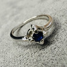 Ring versilbert Blau Stein Krallenfassung Größe 50 Damen Schmuck