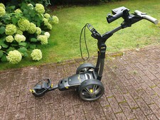 Powacaddy mit Zubehör, Tasche, Schirmhalter, Scorekartenhalter