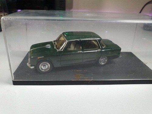 Alfa romeo giulia - romeo,