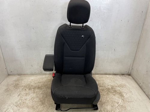 Sitz links vorne seat - links, left