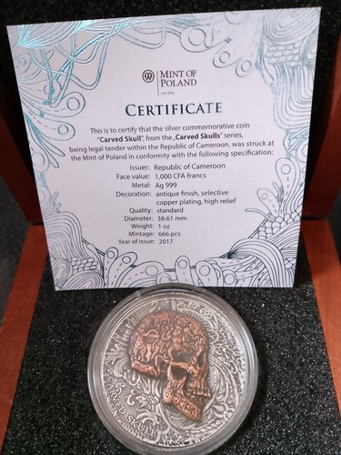 Carved skull 1oz 999 - carved,