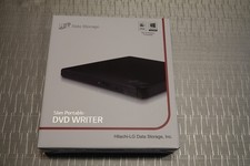 Hitachi-LG GP57, Externer