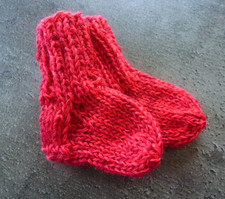 Puppensocken ca. 6 cm * Söckchen zum Basteln * Bastelzubehör * spielen * NEU