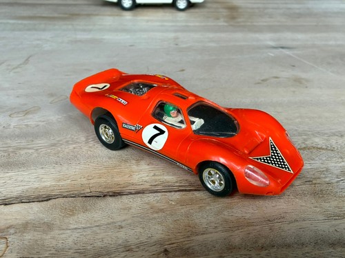 Scalextric ford in red - 1/32,