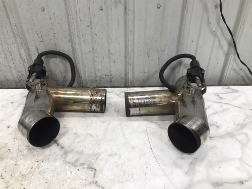 Crownline 205 boot - 01,