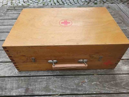 Alter erste hilfe - erste,