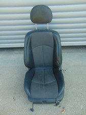Mercedes Benz E-Klasse W211 S211 Fahrersitz Sitz vorne links Teilleder Schwarz