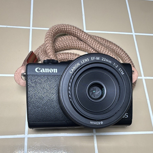 Canon eos m200 mit 22mm - mit, ef-m