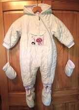 süßer Schneeanzug Gr. 86