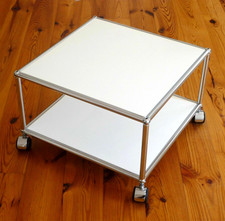 * USM Haller Beistelltisch TV Rack Tisch Reinweiß Rollen * HiFi Regal * 50x50x25