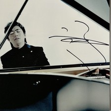 Lang Lang signiert Foto