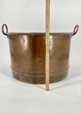 * GROßER KUPFER KESSEL