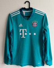 FC Bayern München, Trikot