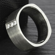 Wert 2499,- Eleganter 950 Palladium Ring mit 3 Brillanten Matt & Modern xxyy-d