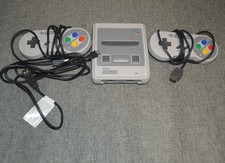 Super Nintendo Classic Mini SNES Konsole  - 2 Controllern SNES Original 21 Spiel