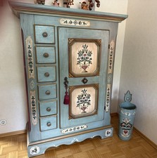 Voglauer Anno 1700 Bauernschrank, Altblau